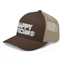 Cargar imagen en el visor de la galería, Gorra tipo trucker HappyTechno