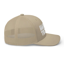Cargar imagen en el visor de la galería, Gorra tipo trucker HappyTechno