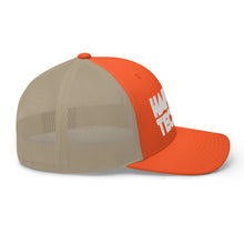 Cargar imagen en el visor de la galería, Gorra tipo trucker HappyTechno